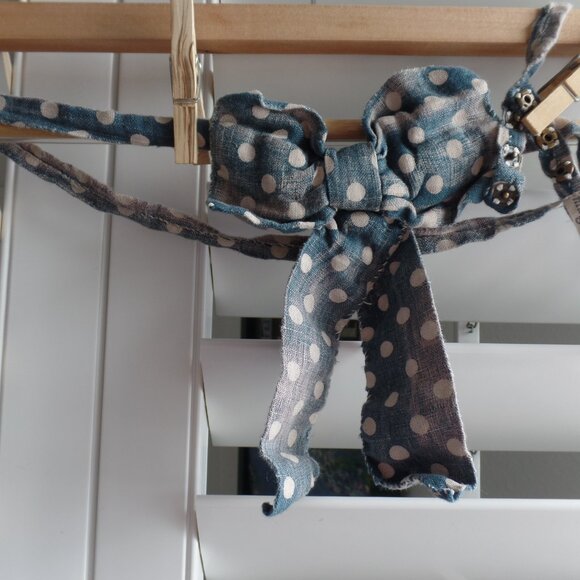 NWT Magnolia Pearl Polka Dot Linen Louis Jabot Extended Tie Jabot 036 Frenchie - Picture 5 of 9